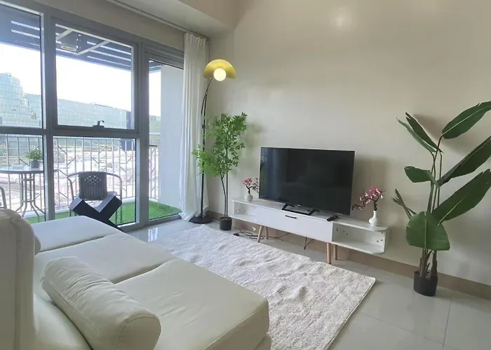 Luxurious 1 & 2 & 3bedrooms Unit With Highrise Oceanfront Cityview Near Airport Okada Solaire Moa Apartamento Manila