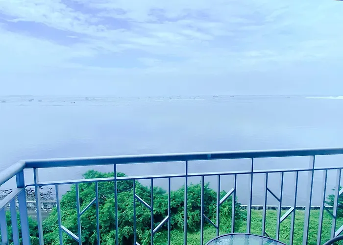 Luxurious 1 & 2 & 3bedrooms Unit With Highrise Oceanfront Cityview Near Airport Okada Solaire Moa